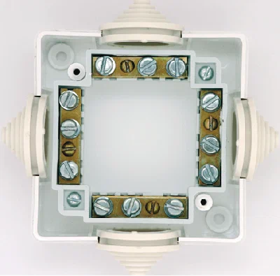 Коробка распределительная ОП ПГ 78*78*42 мм с клемм. КОА-001 (Кунцево)